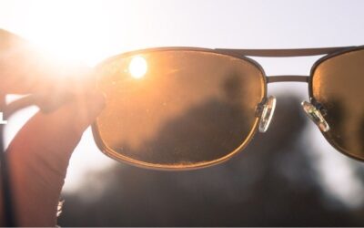 ¿Tus gafas de sol te protegen de verdad? Lo que debes revisar antes del verano